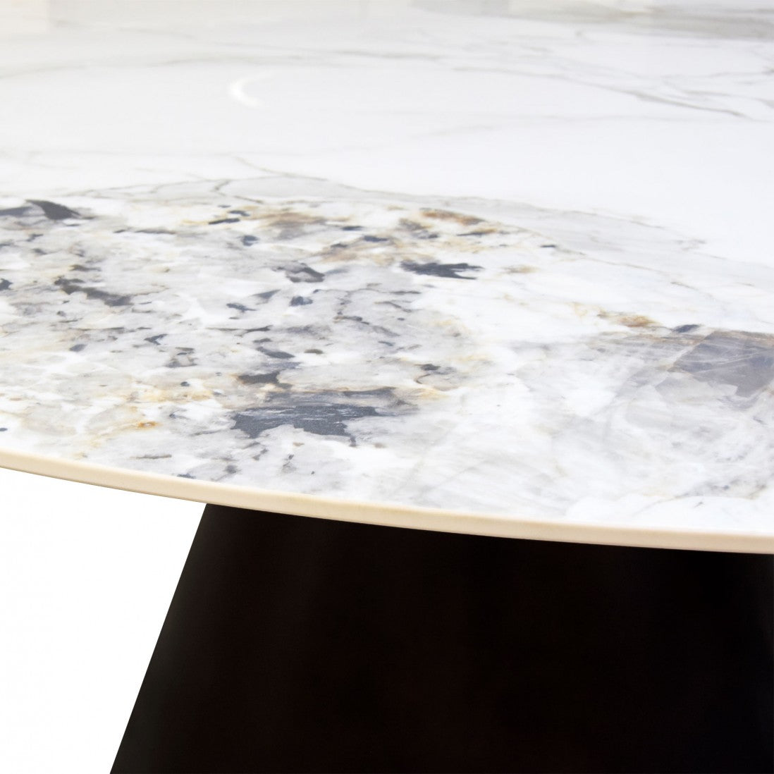 Mesa de Jantar Redonda - Antilia